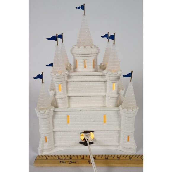 Department 56 Original Snow Village Snow Carnival Ice Palace 54850 Lighted w/Box - Picture 5 of 11